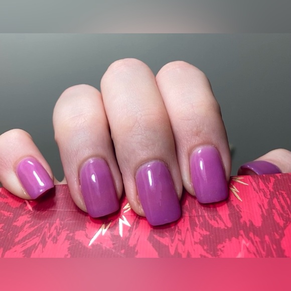 Meet your Posher, Ariel - Picture 1 of 1